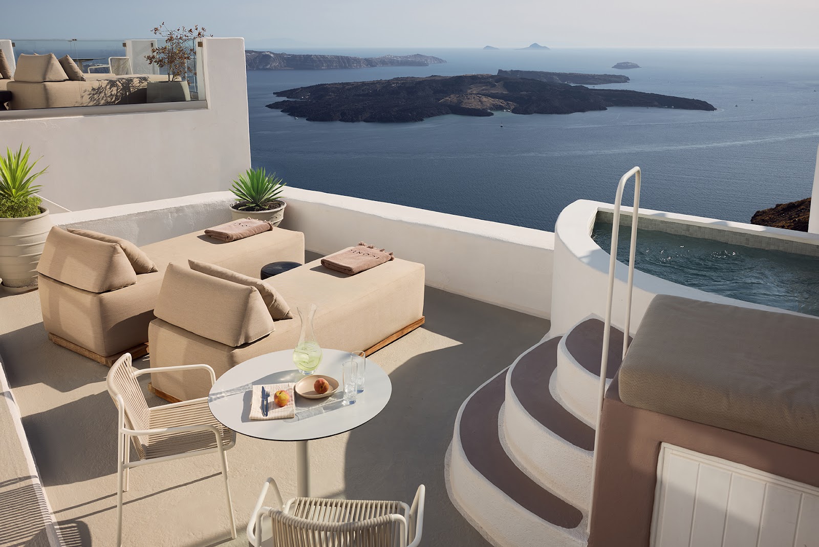 Agave Santorini Design outique Hotel