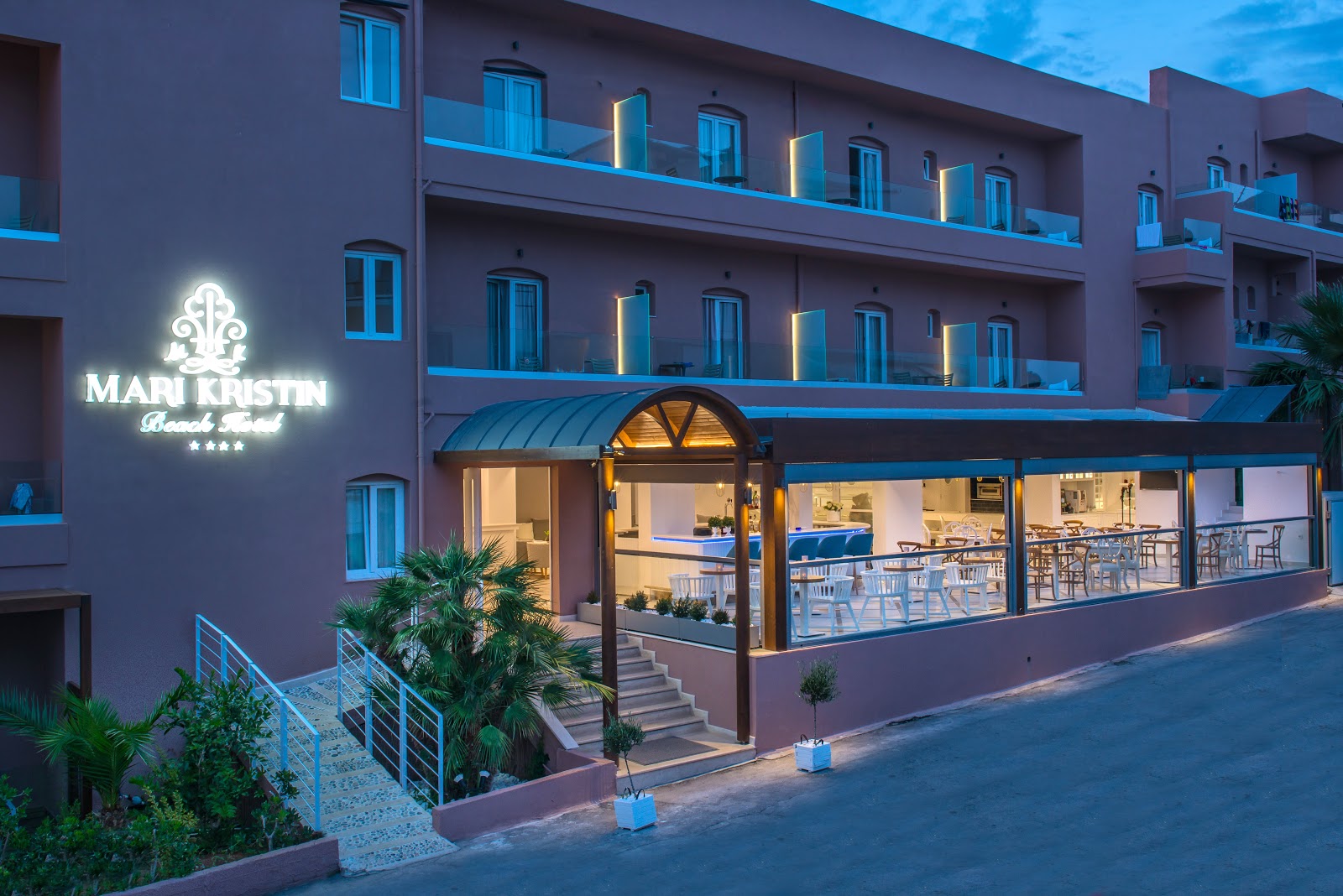 Akasha Beach Hotel & Spa