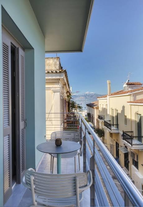 Amymone Suites