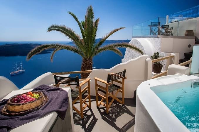 Aressana Spa Hotel and Suites