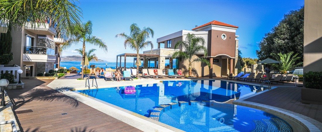 Athina Beach Hotel