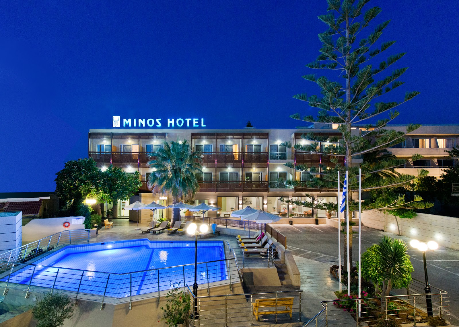 Atlantis Beach Hotel & Spa