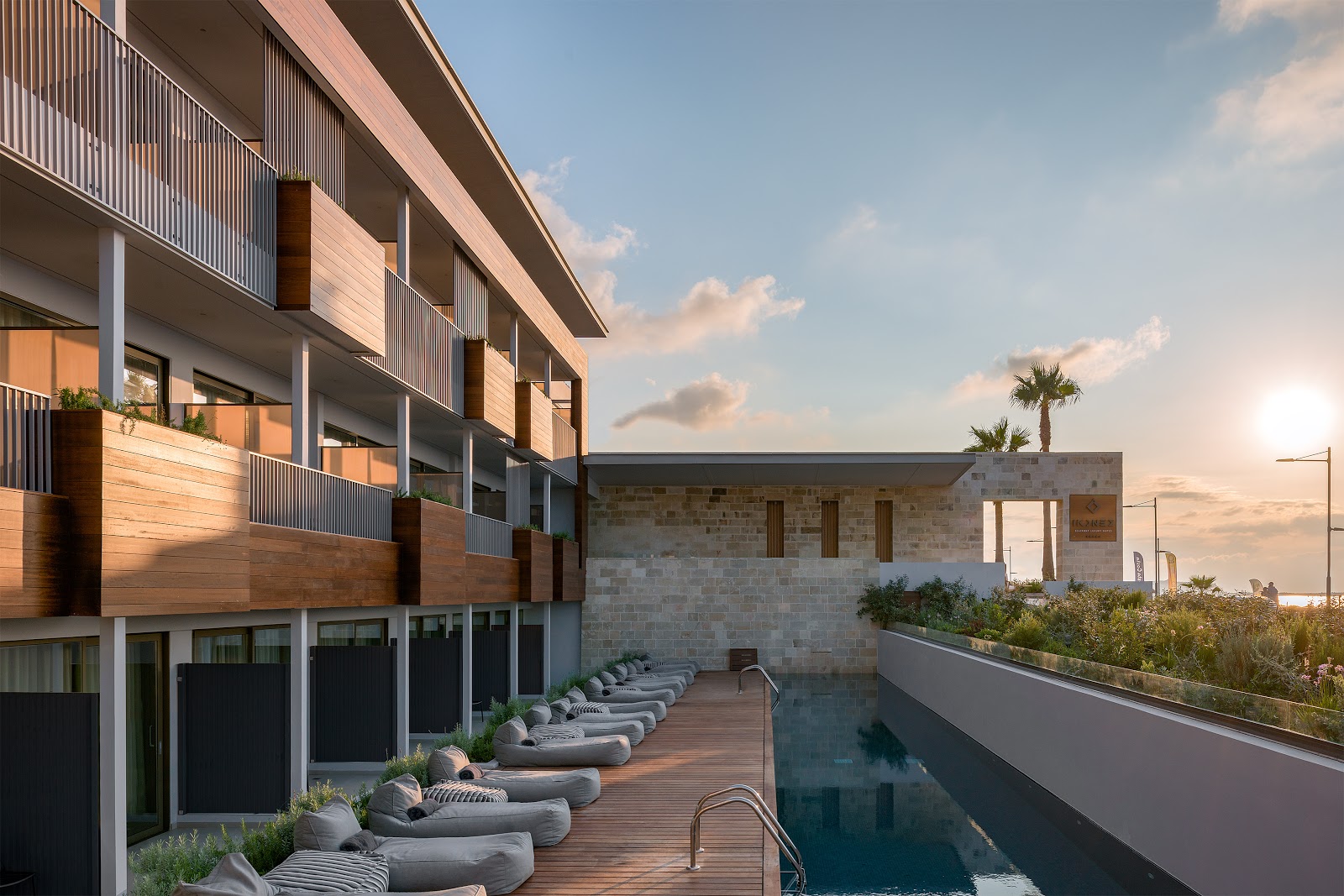 Atlantis Beach Hotel & Spa