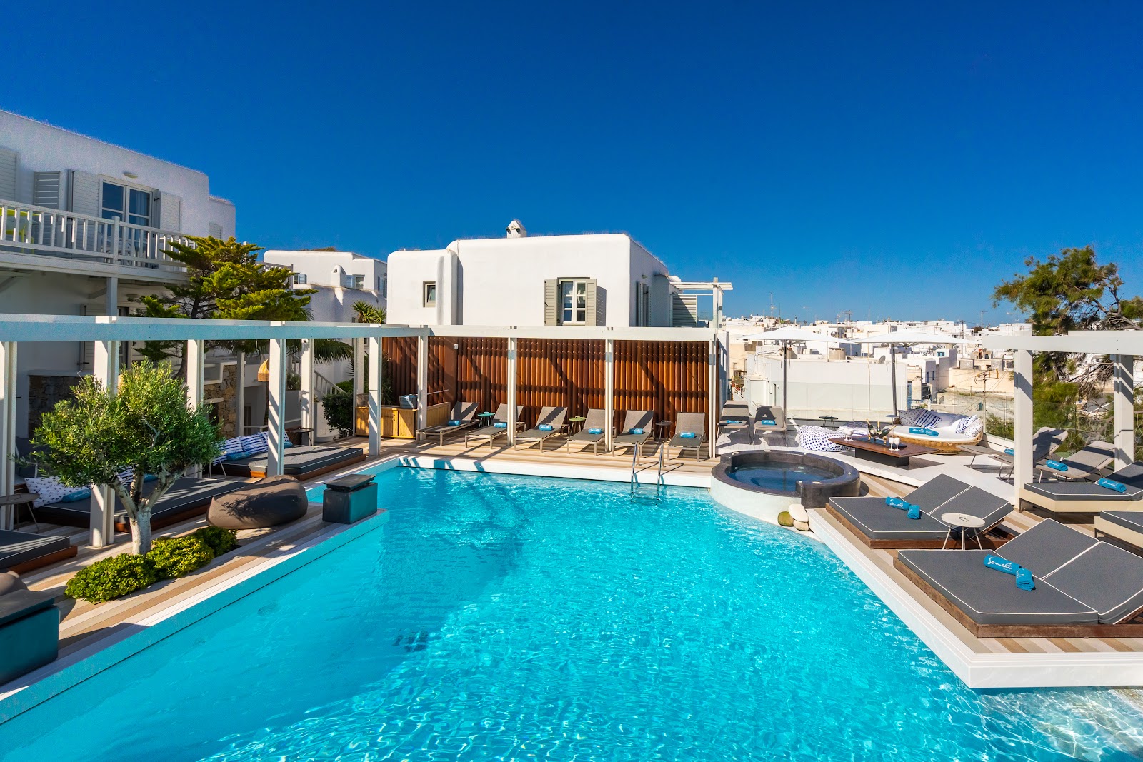 Belvedere Hotel Mykonos - The Leading Hotels of the World