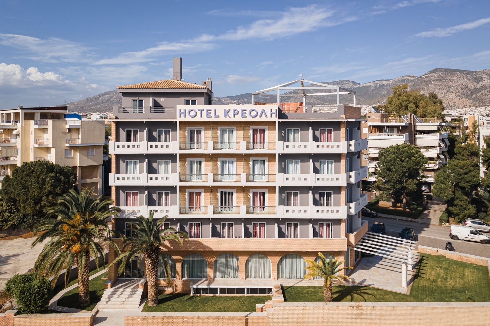 Cama Luxury Suites Glyfada