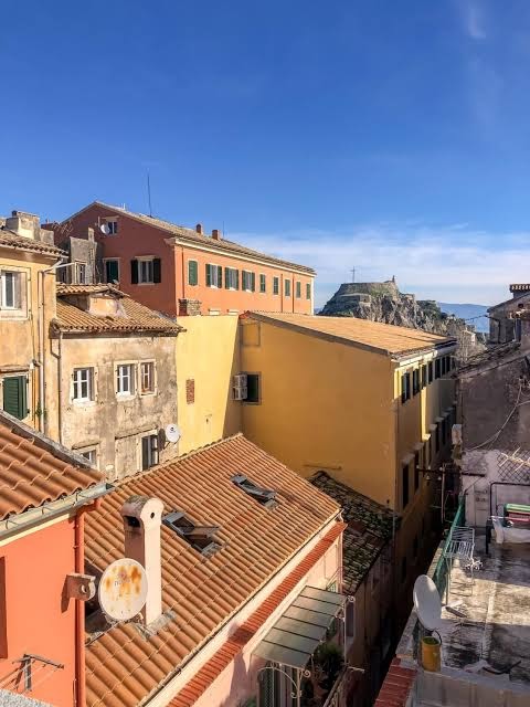 Curcumelli Luxury Suites