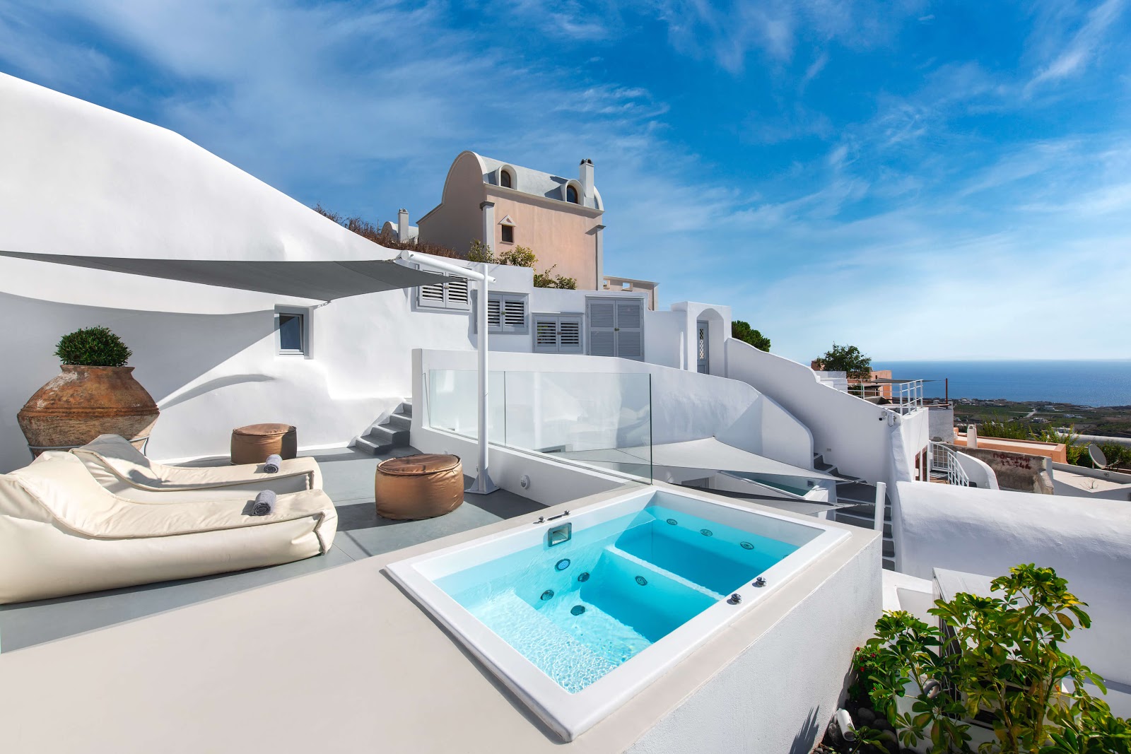 Cycladic Suites & Spa
