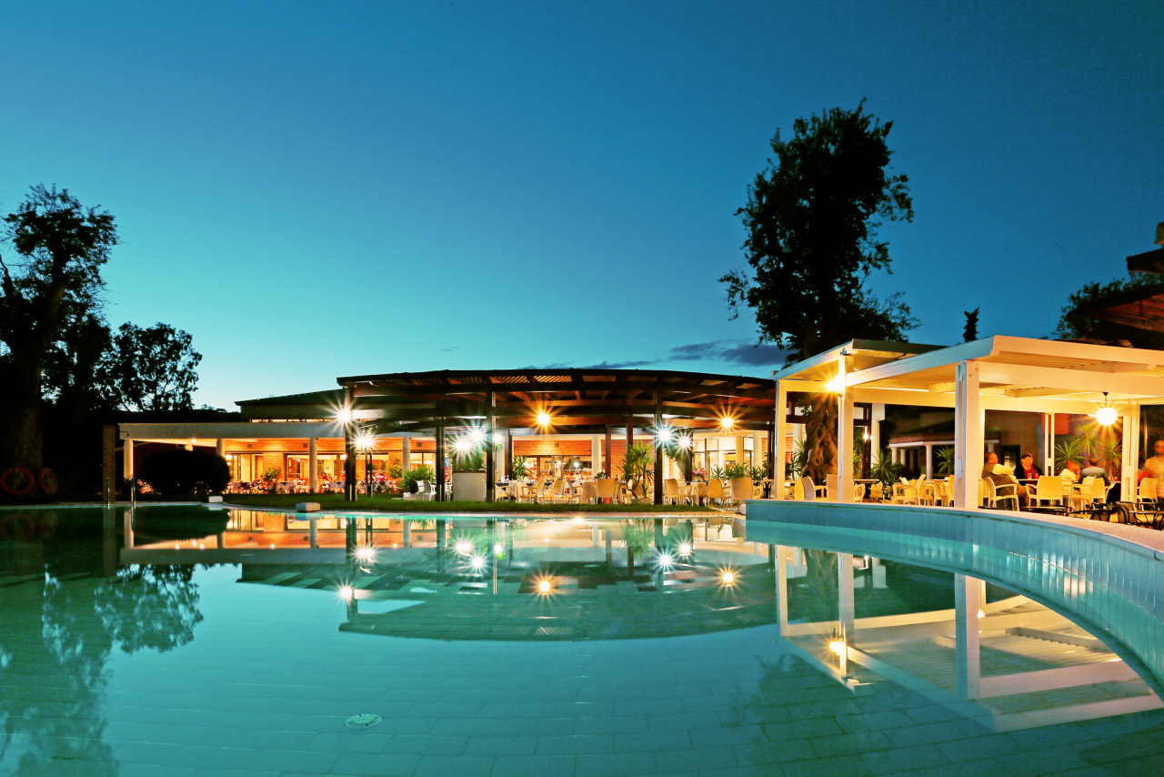 Delfinia Hotels