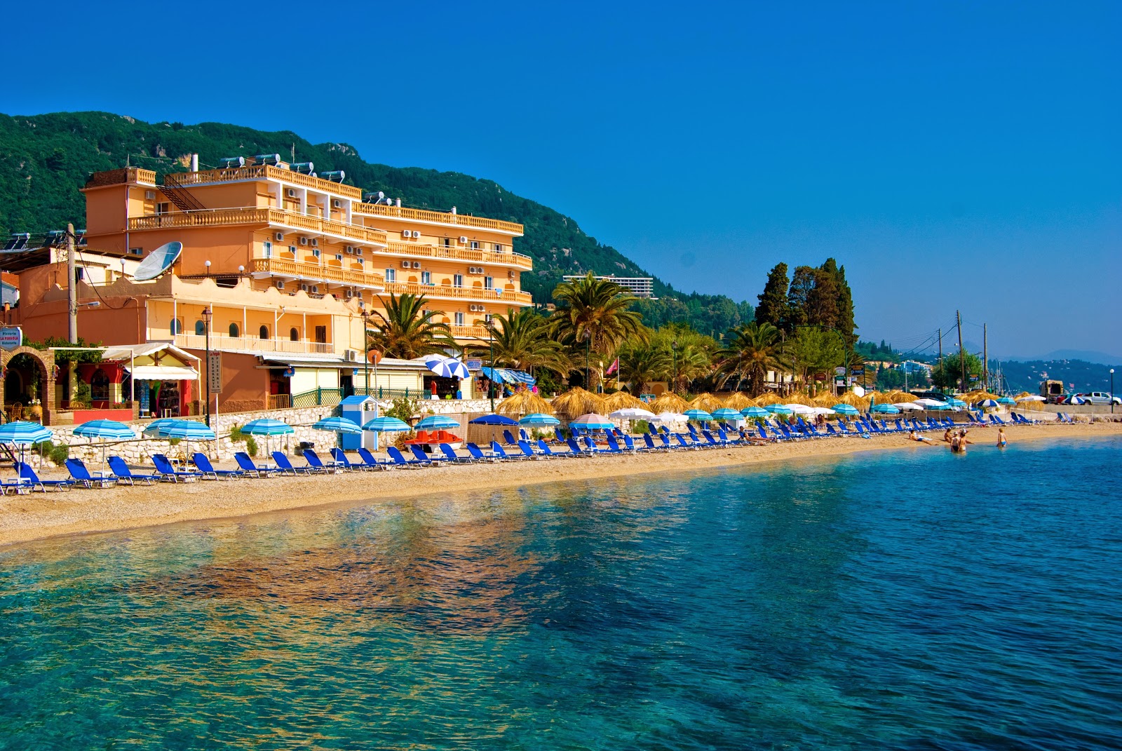 Elli Marina Studios and Apartments