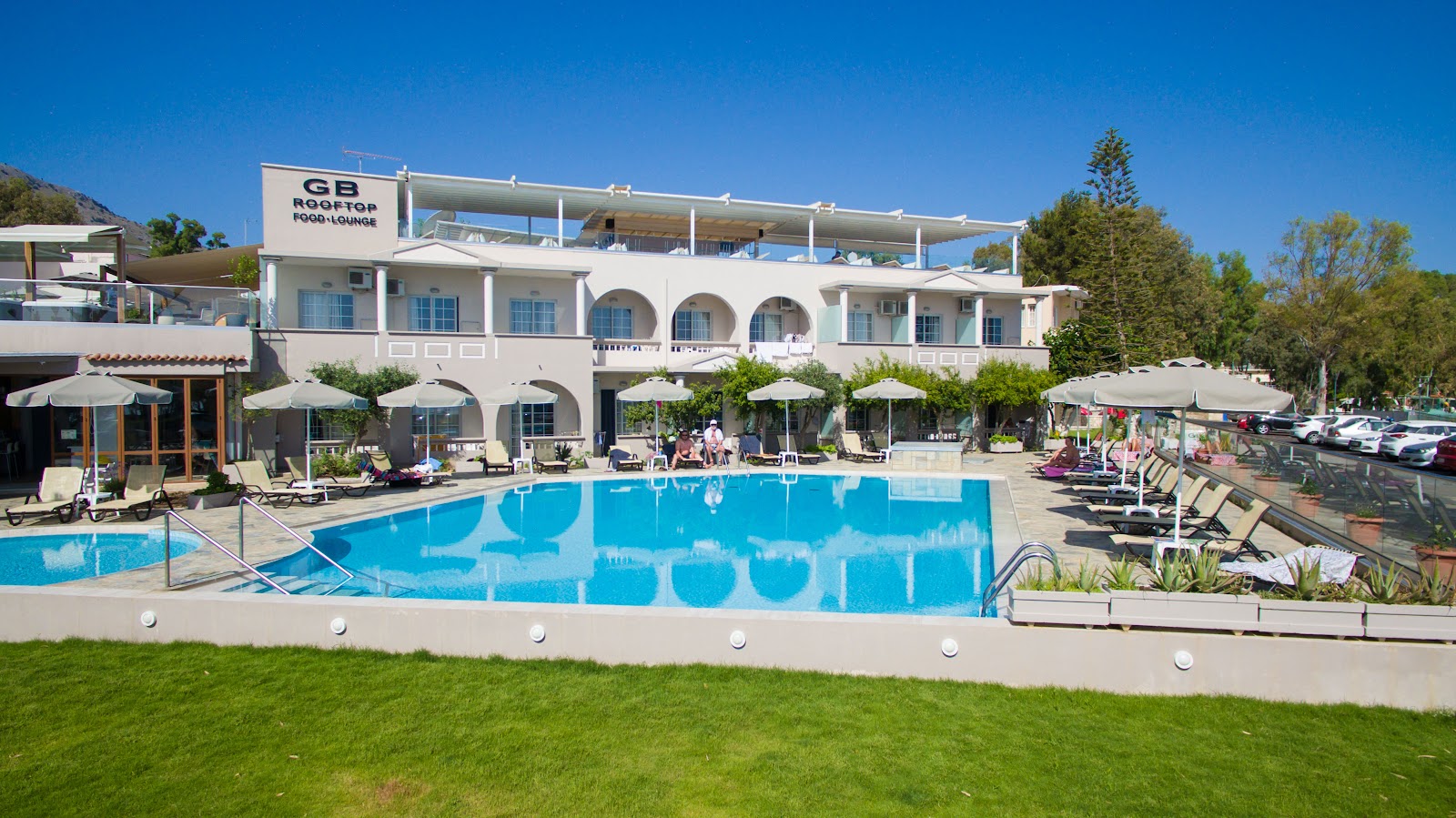 Epos luxury beach Hotel