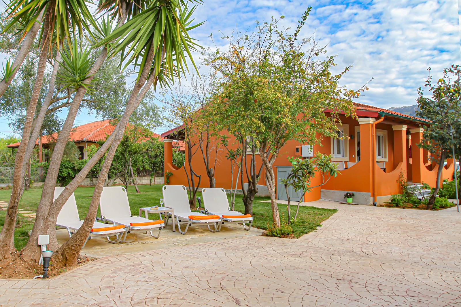 Eriva Hotel