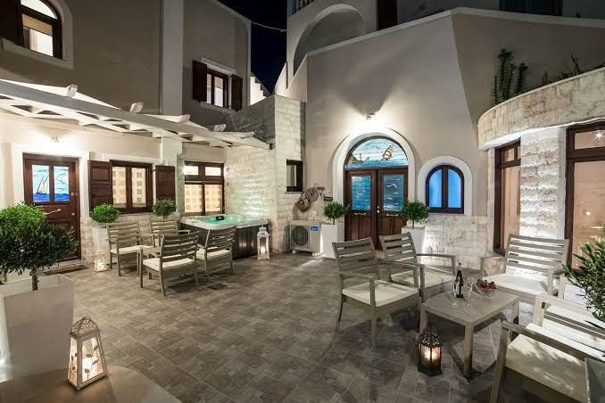 Evgenia Villas & Suites