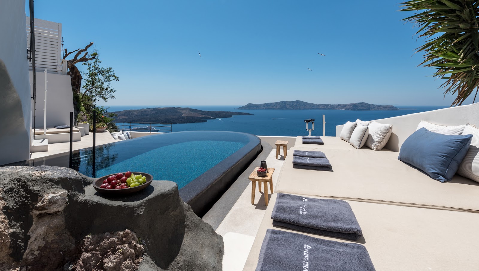Firalia, Casa in Rock Suites