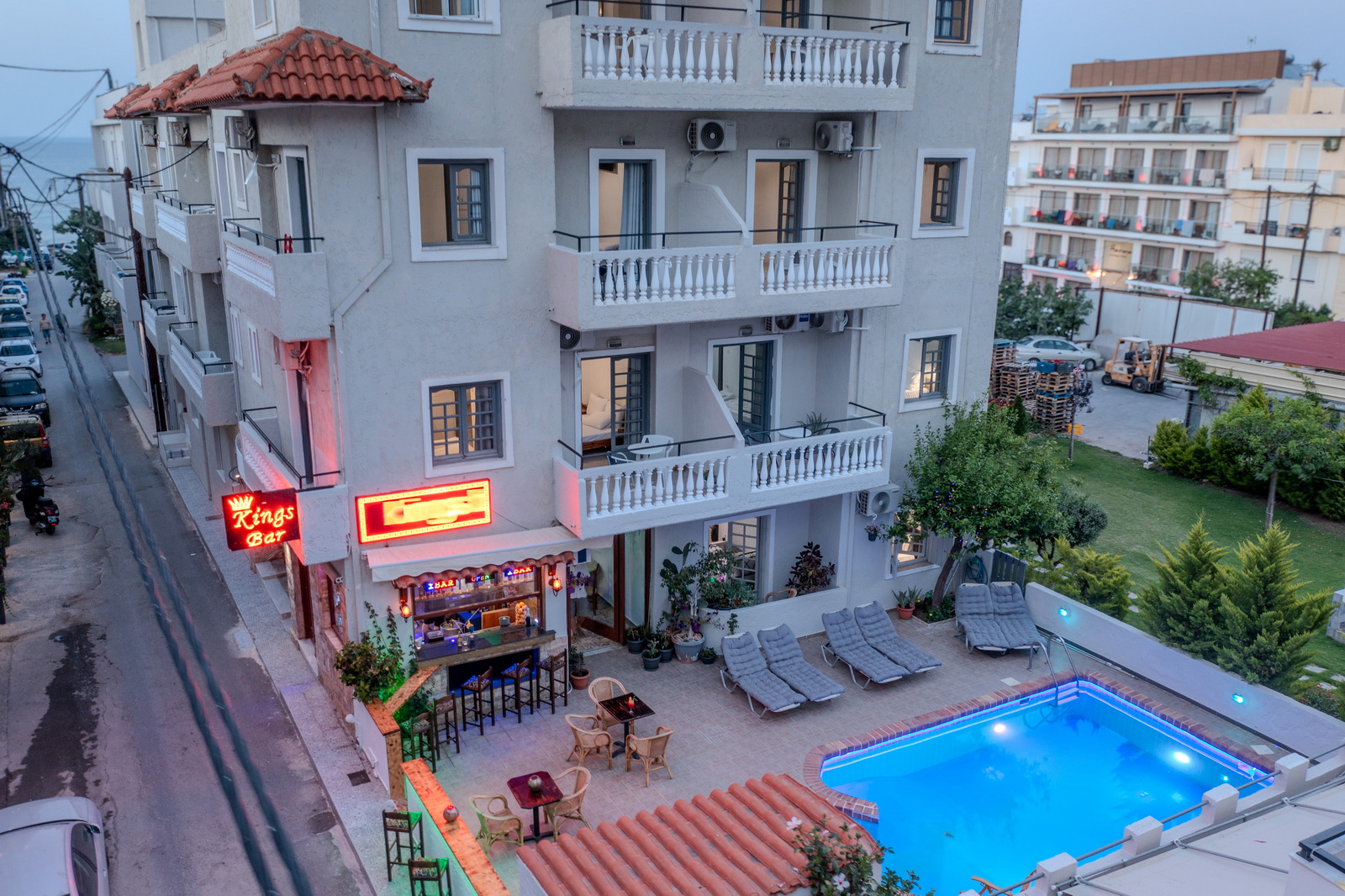 Floral Hotel
