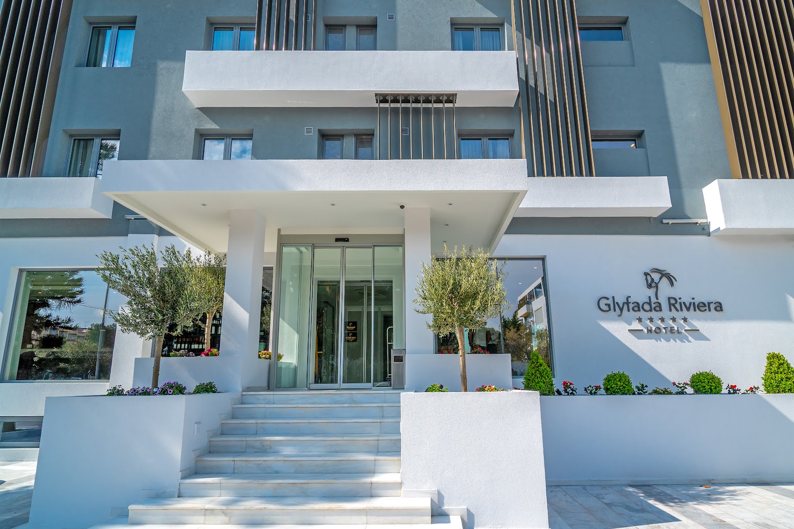 Glyfada Unique Residence