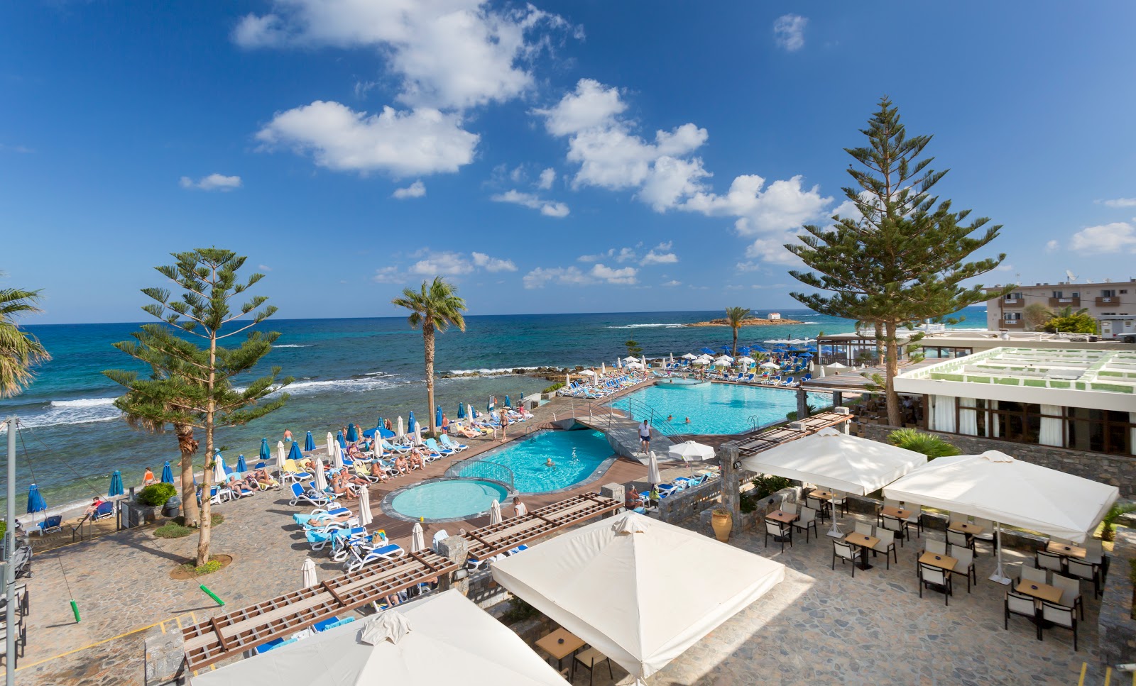 High Beach Resort