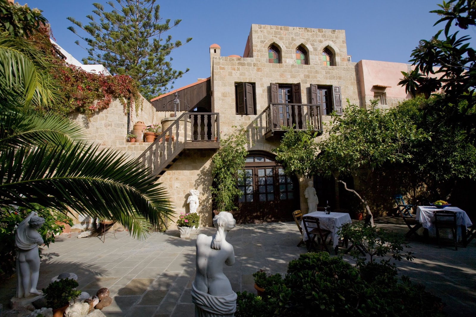 Hotel Ellique