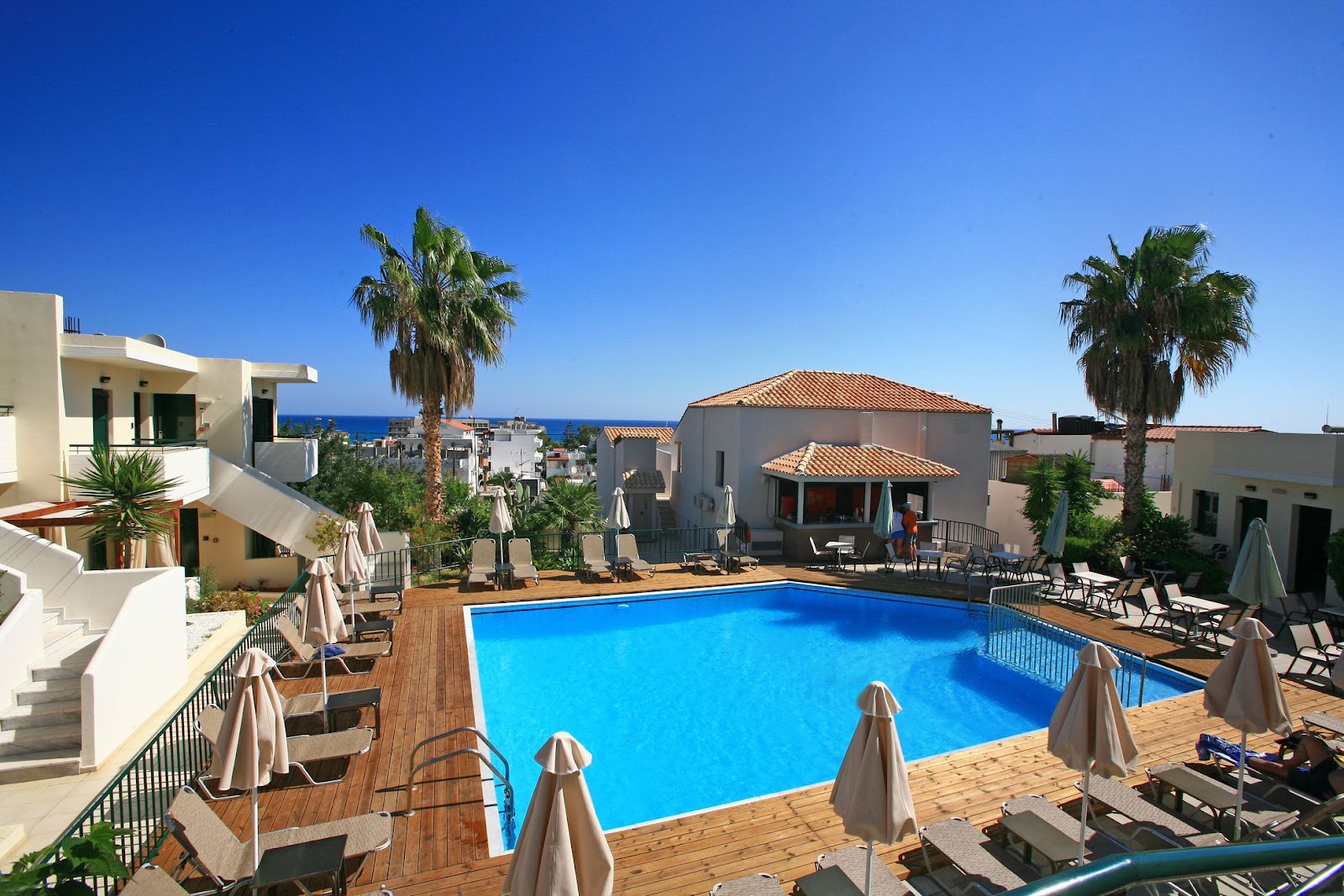 I Resort Beach Hotel & Spa