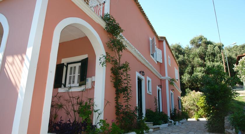 Ipsia Apartments