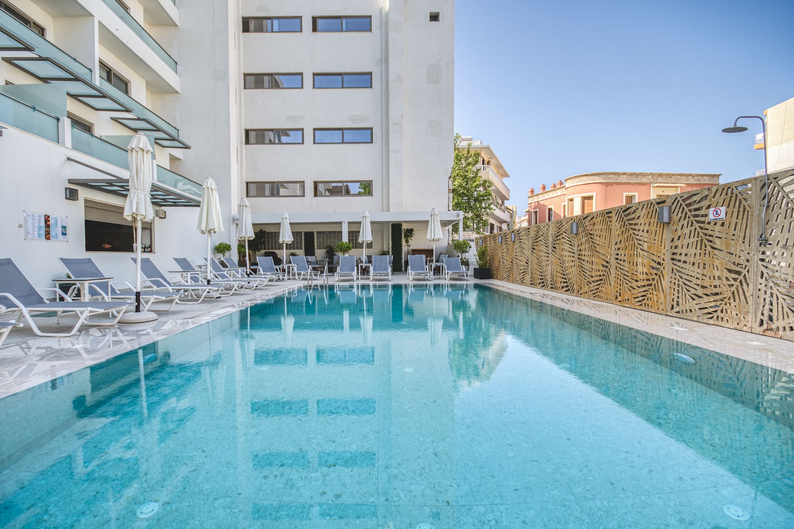 Jensen Luxury Suites