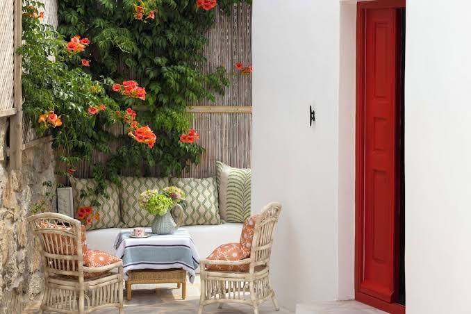 Kallos of Mykonos