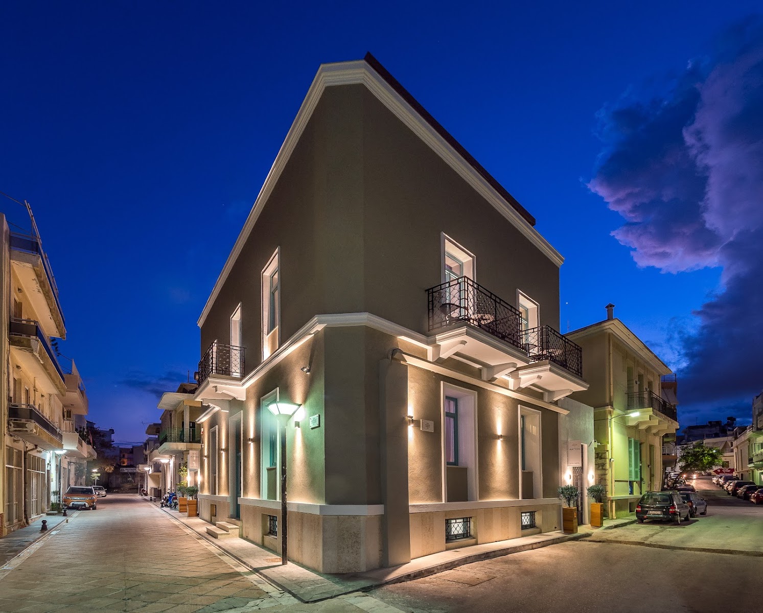 Kipos Suites