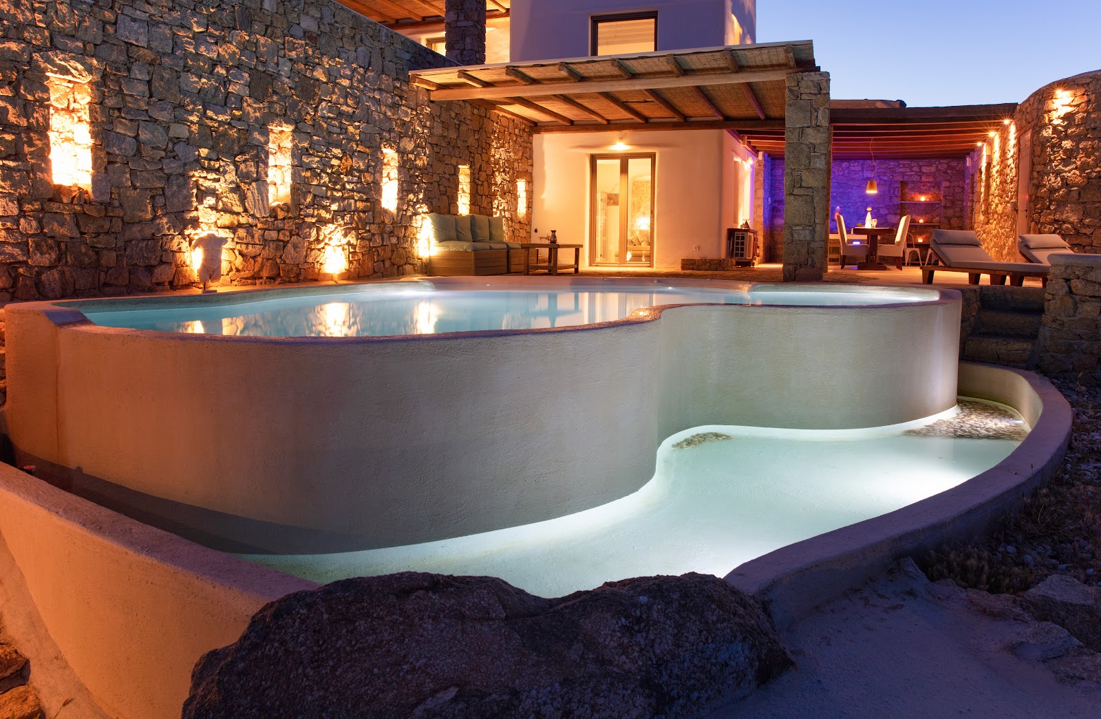 Legendary Suites
