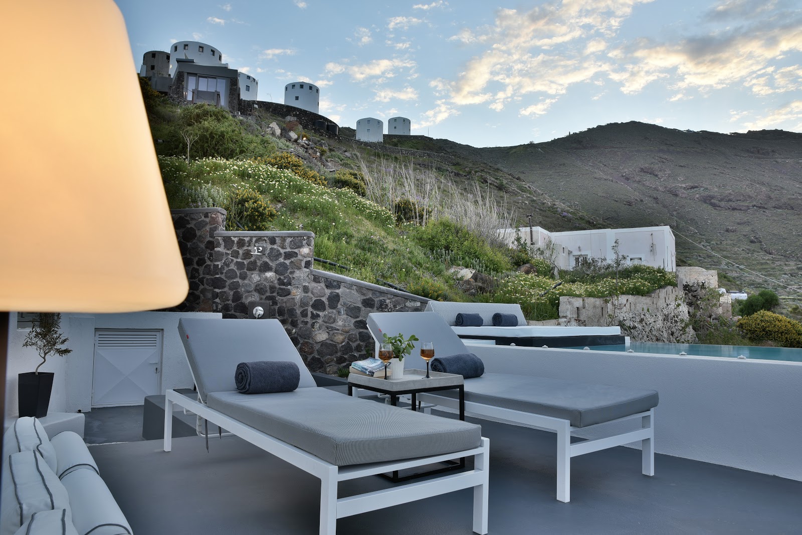 LF Suites & Villas