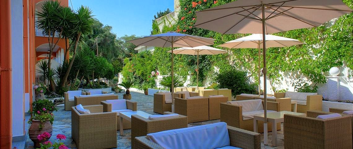 Loutrouvia hotel
