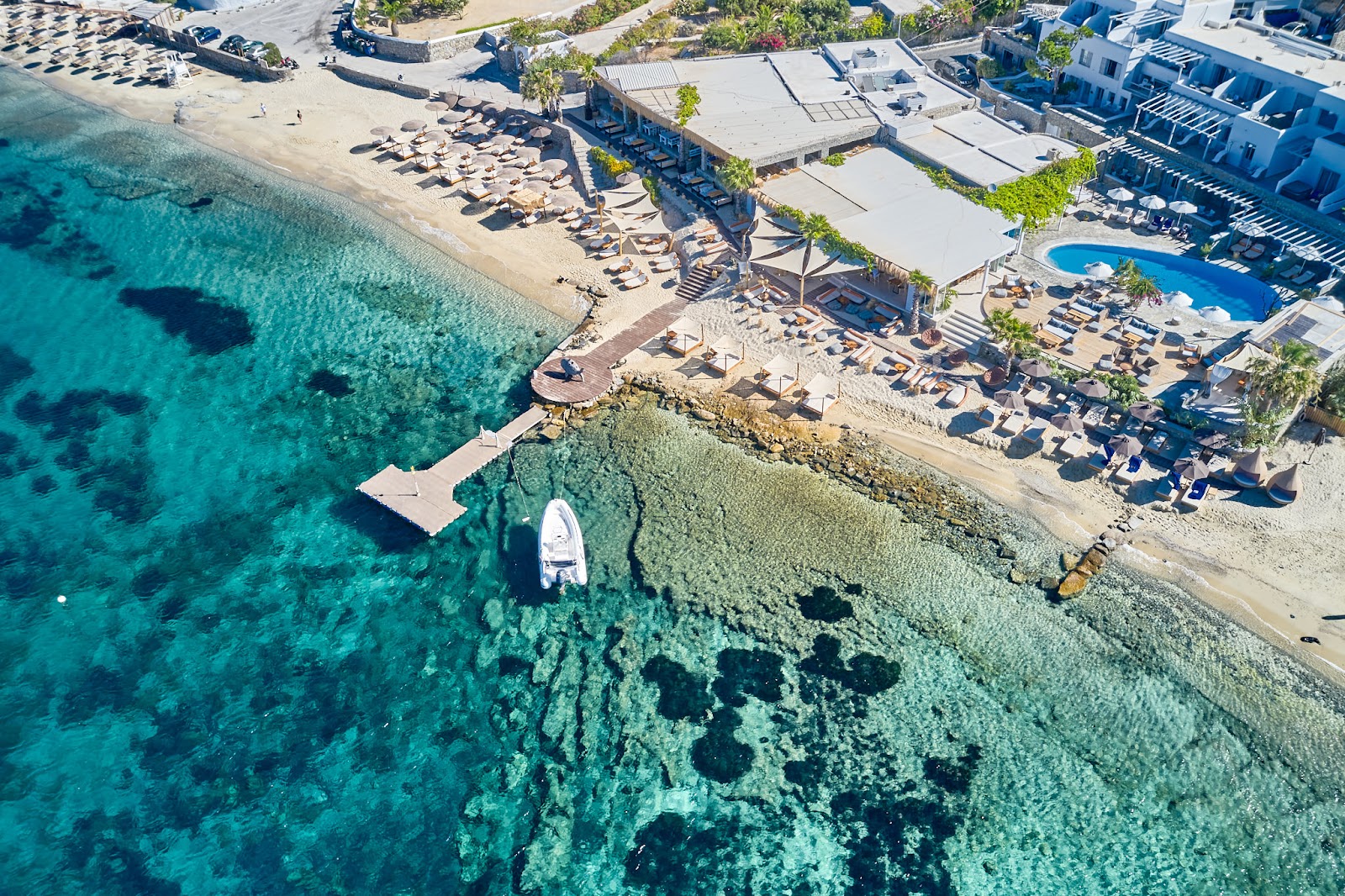 Manoulas Beach Mykonos Resort