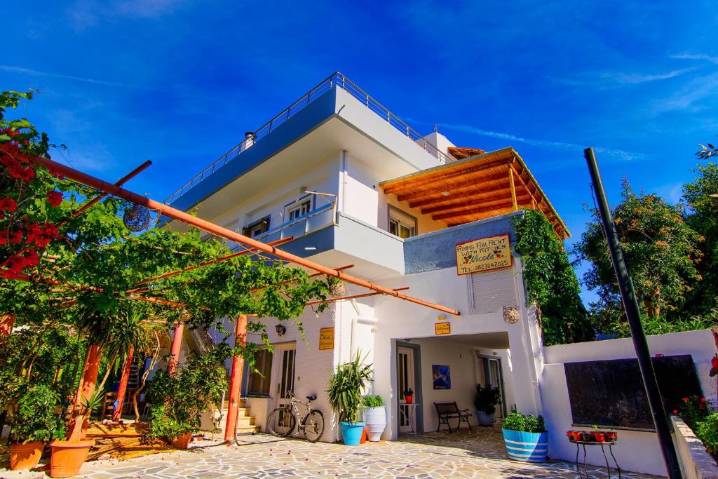Megim Hotel
