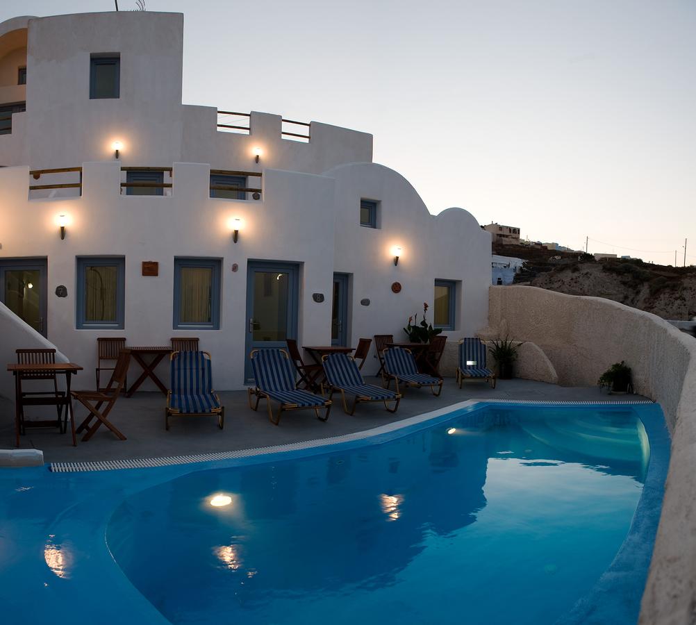 Moonlight Apartments