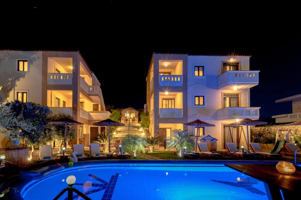 Mrs Chryssana Beach Hotel