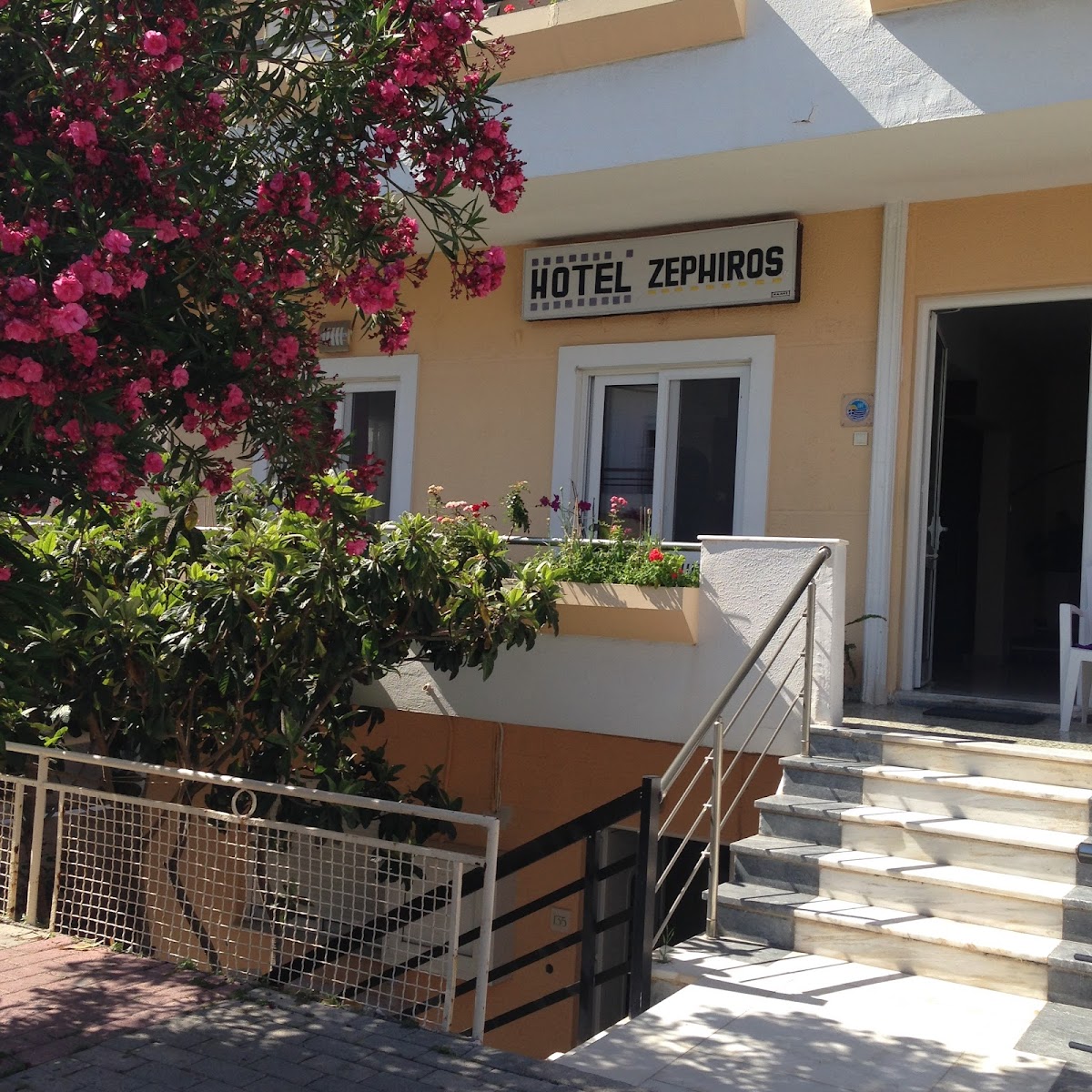 Nautilus City Studios and Apartments