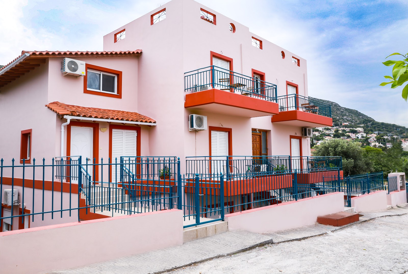 Nikolaki Rooms - Porto Rafti Greece