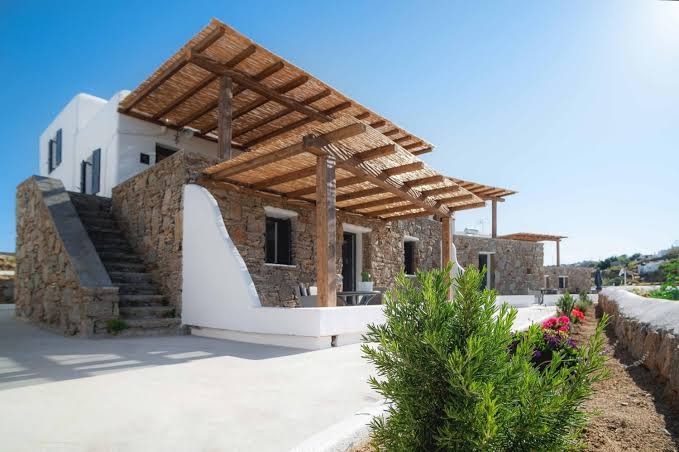 Nuca Mykonos