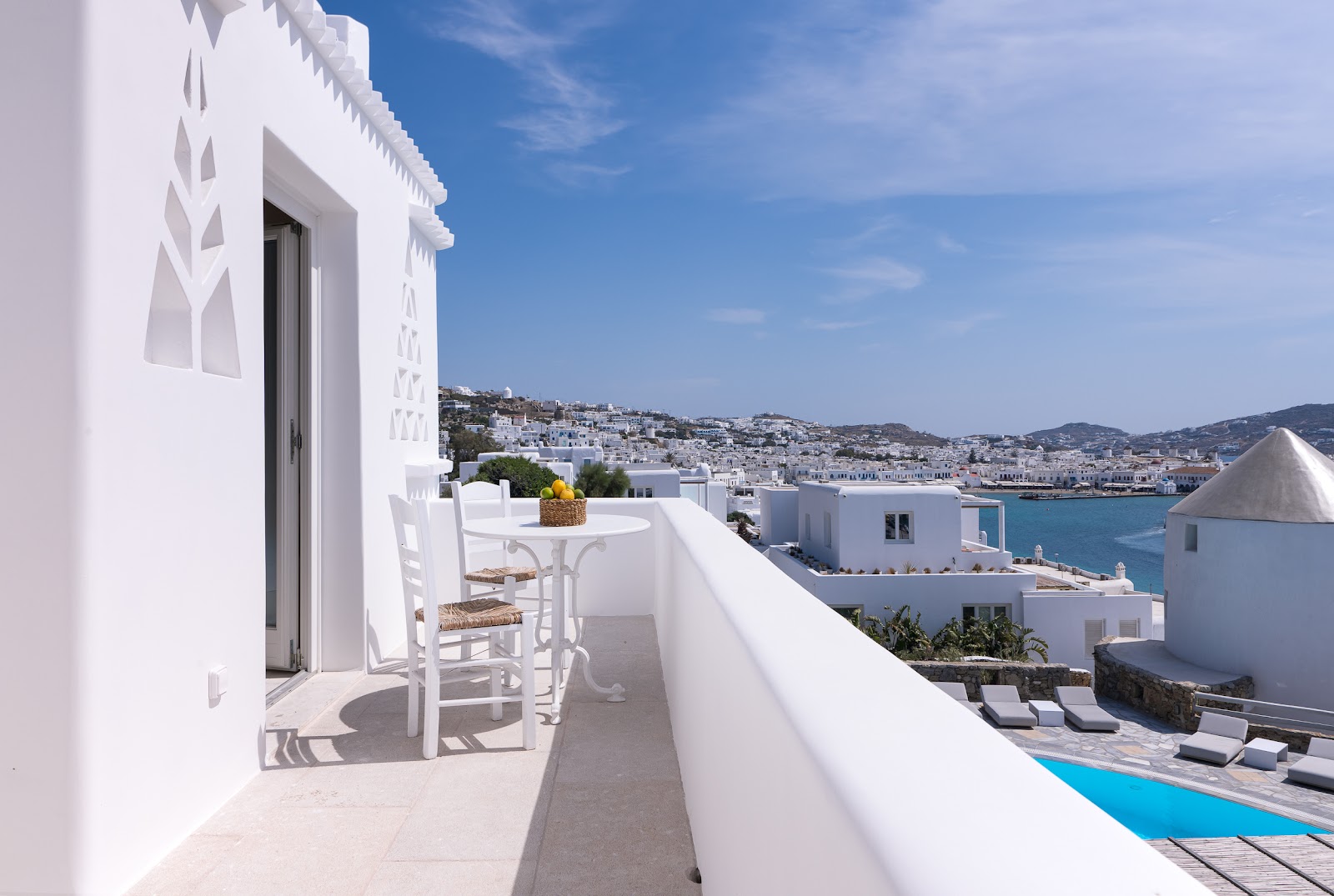 Numi Suites Mykonos