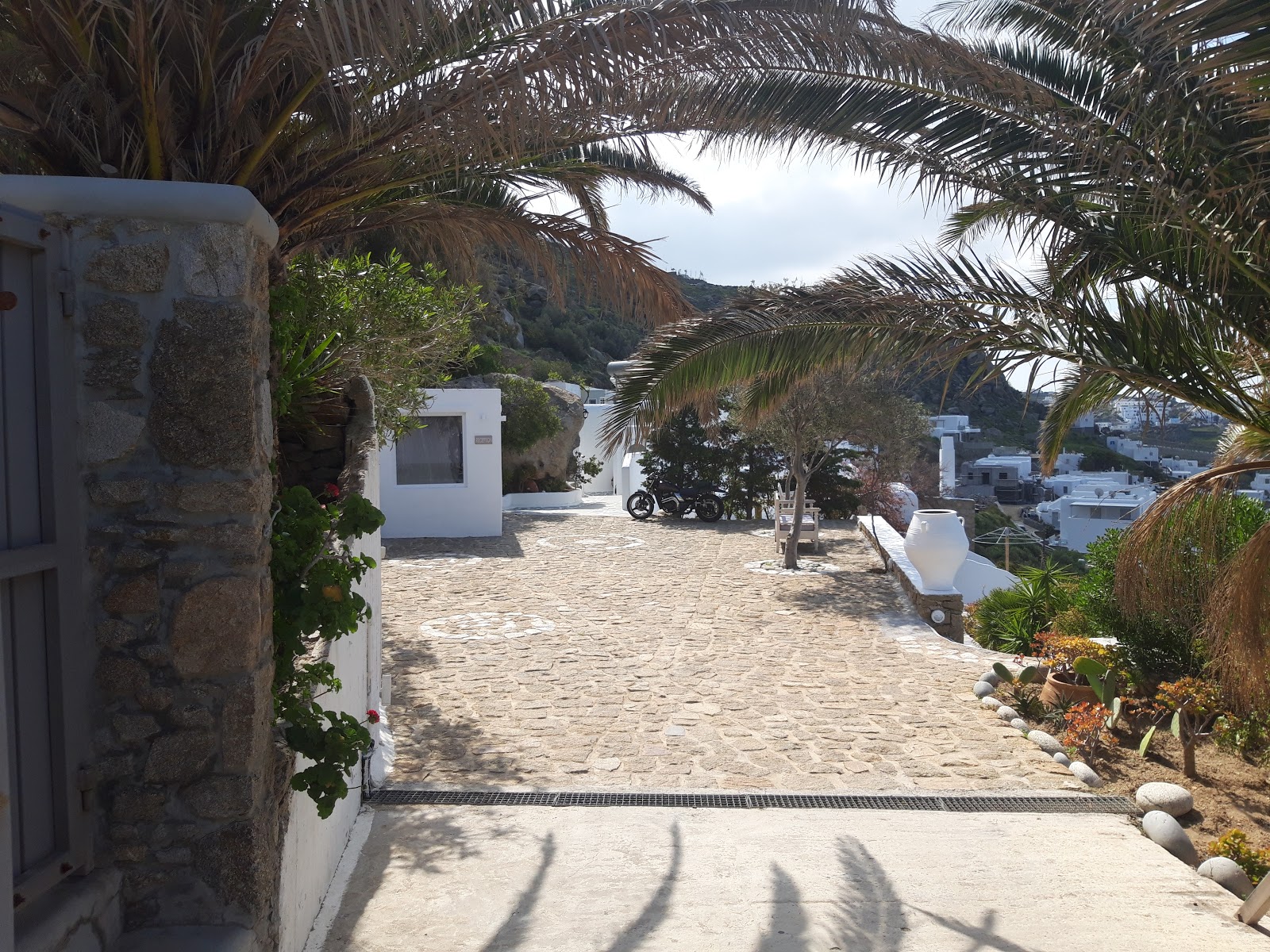 Poseidon Hotel & Tourist Enterp. of Mykonos S.A.