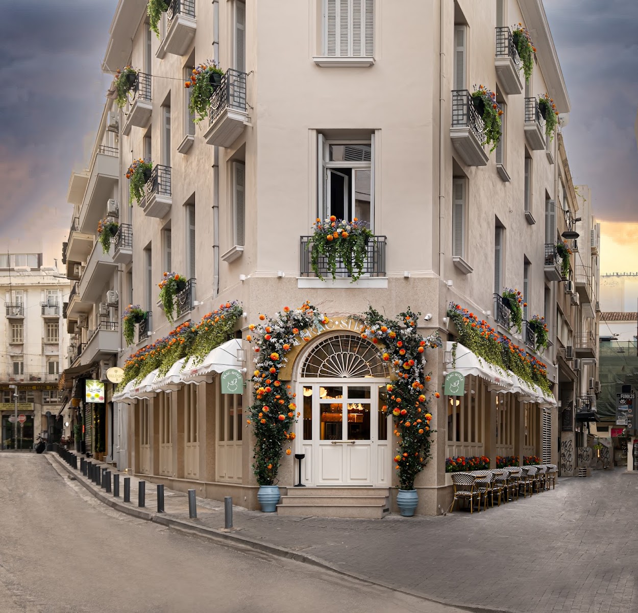 Praxitelous Luxury Suites