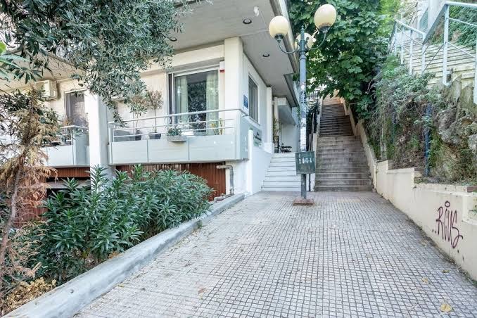 Presidential Apartment by Athens Stay - One-Bedroom Apartment Semi-Basement