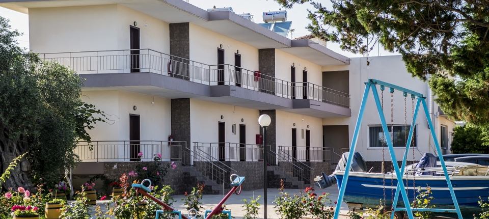Retsina Apartments