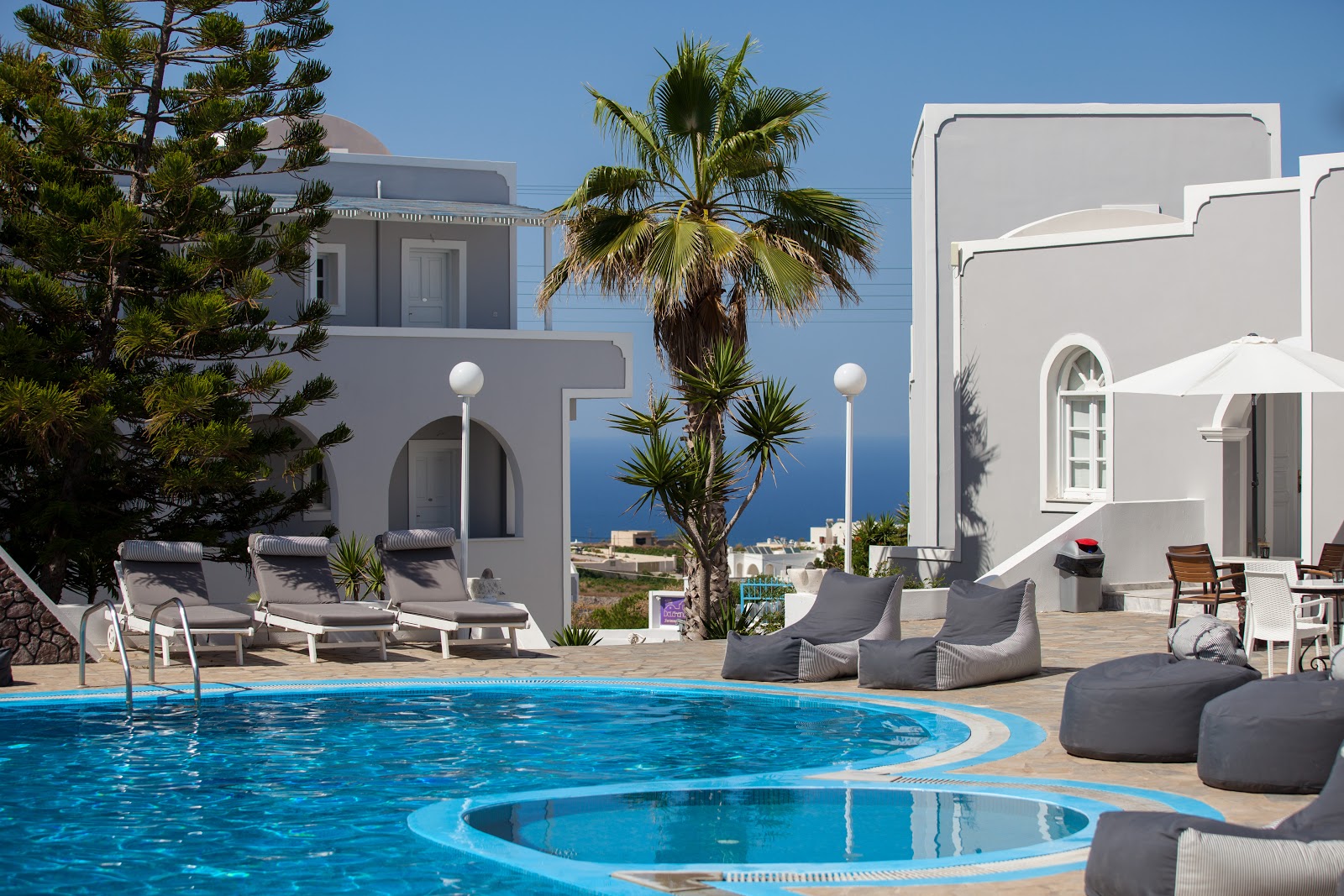 Santorini diamond house