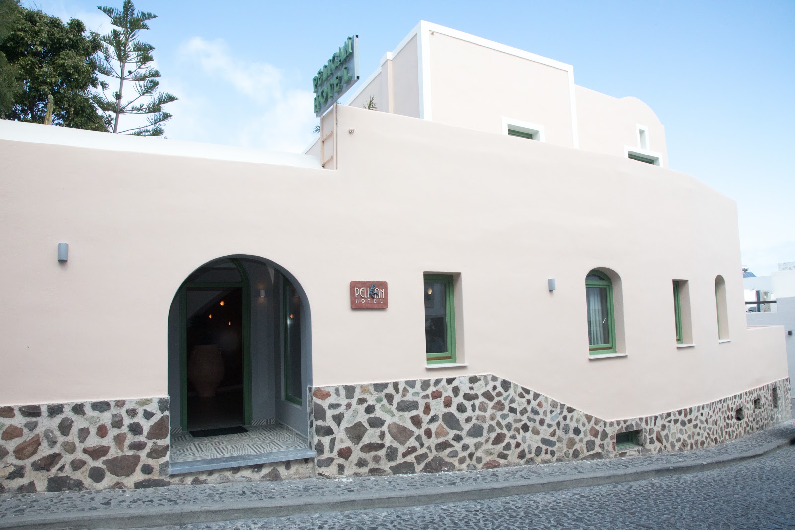 'SANTORINI MAIN SQUARE ' Up Style Apartments