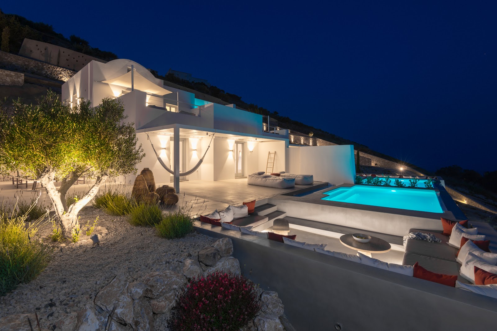 Santorini Sky, The Retreat