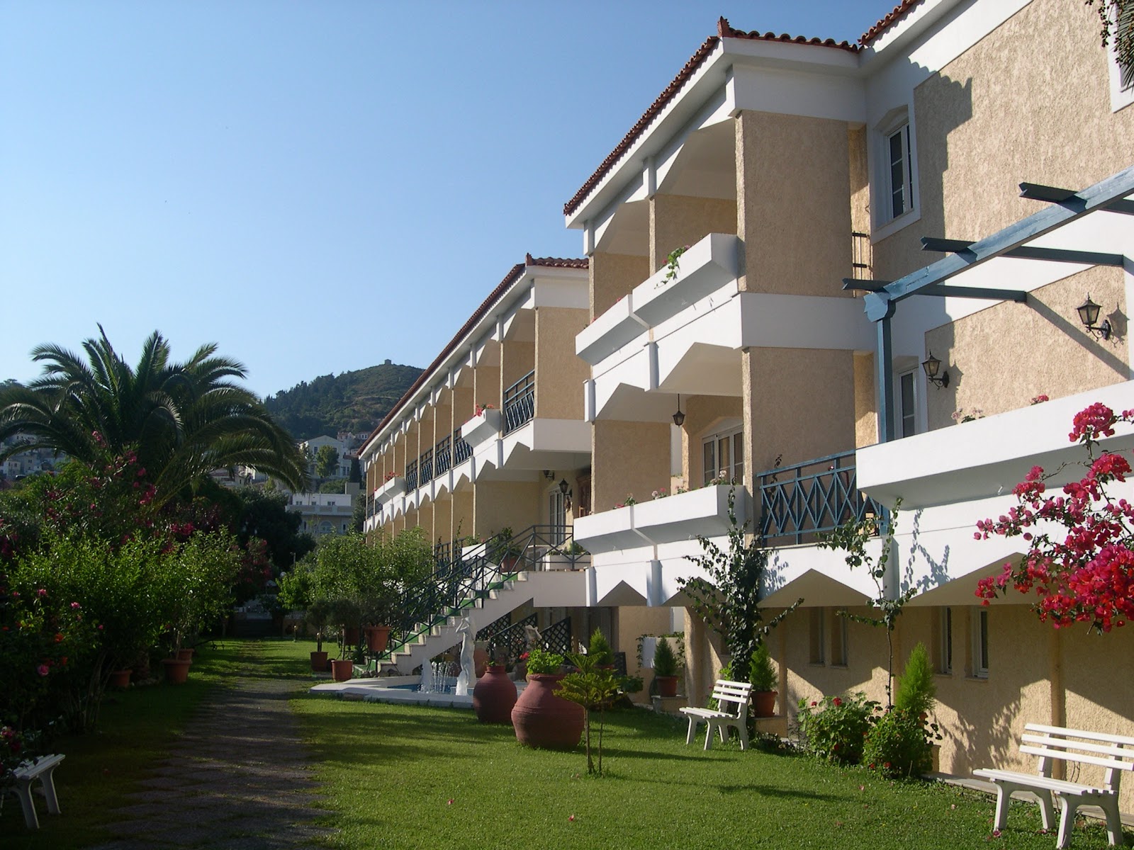 Scorpios Hotel & Suites