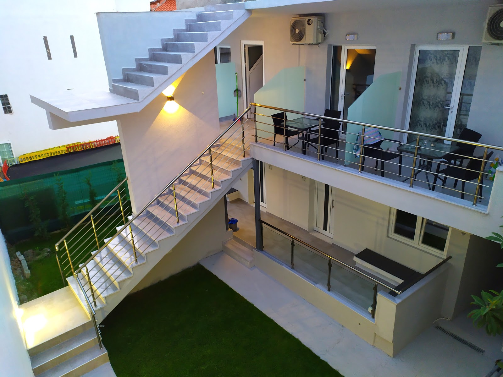 Sea Level Hotel