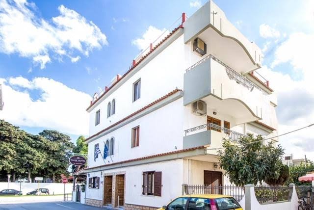 SeaRene Delux Seafront Maisonette