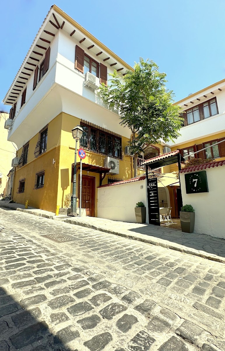 Seven Heaven Premium Suites