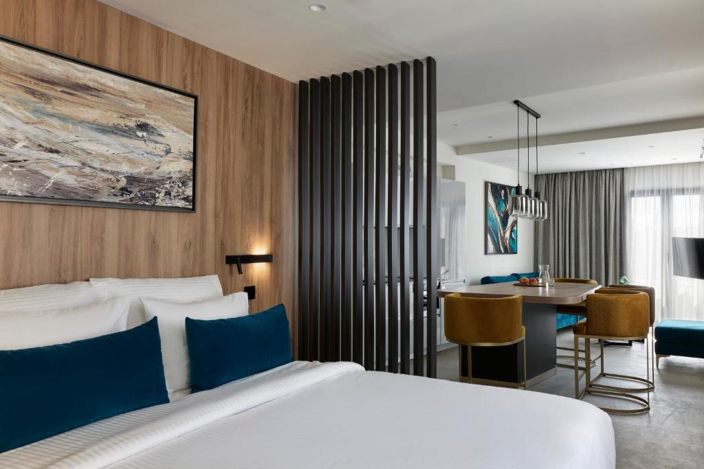 Syntagma Apartments by Olala Homes