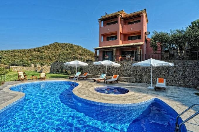 Thalassa Suites